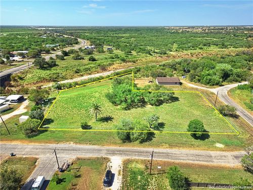 416 N Archer St, Sinton, TX, 78387 | Card Image