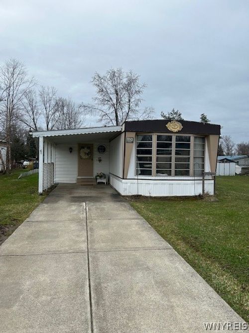 110 Bush Gdns, Alden, NY, 14004-9446 | Card Image