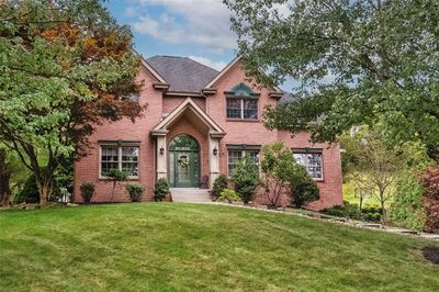 116 Golfview Drive, House other with 4 bedrooms, 3 bathrooms and 3 parking in Adams Twp PA | Image 2