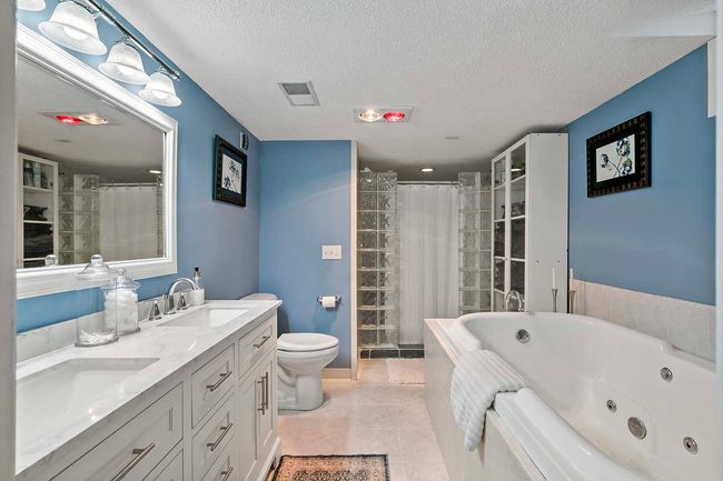 6721 Nicollet Ave, House other with 5 bedrooms, 2 bathrooms and null parking in Richfield MN | Image 34