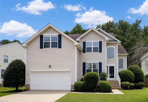 801 Queensbury Ln, Williamsburg, VA, 23185-5546 | Card Image