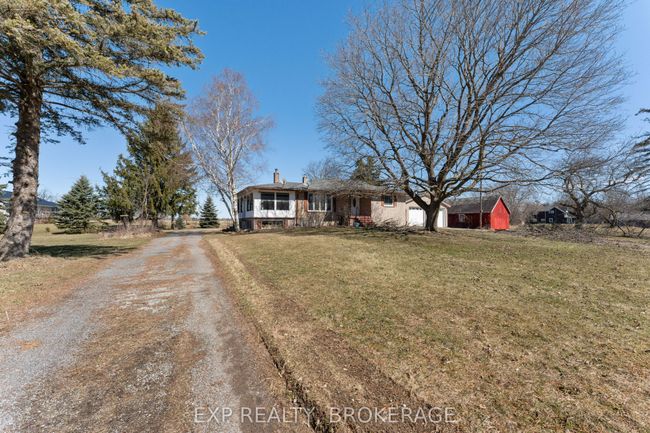3454 Round Lake Road, House other with 3 bedrooms, 1 bathrooms and 8 parking in South Frontenac ON | Image 24