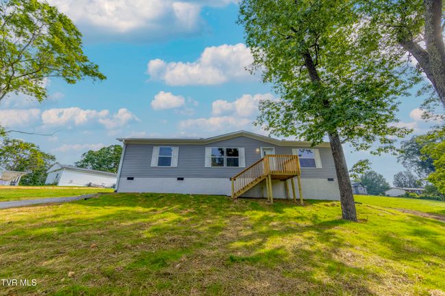 1826 Loop Rd, House other with 3 bedrooms, 2 bathrooms and null parking in La Follette TN | Image 28