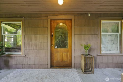 30521 Mountain Loop Hwy, Granite Falls, WA, 98252-8591 | Card Image