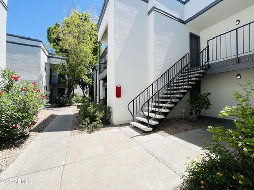 239-740 W Elm St, Phoenix, AZ, 85013-2456 | Card Image