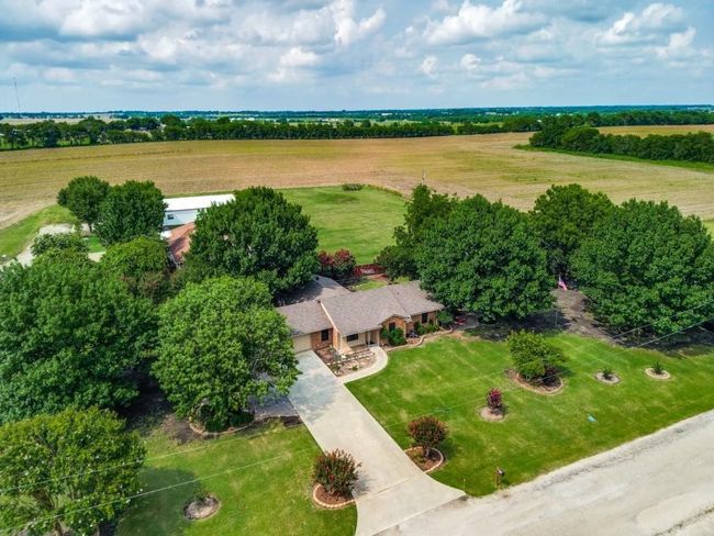 1004 Palamino Dr, House other with 4 bedrooms, 3 bathrooms and null parking in Leonard TX | Image 38