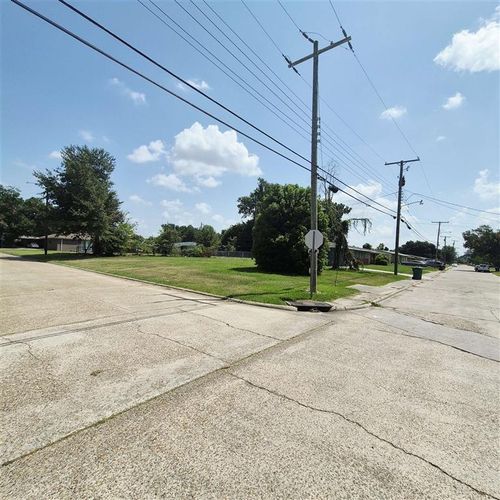 1401 Cactus Drive, Lake Charles, LA, 70607 | Card Image