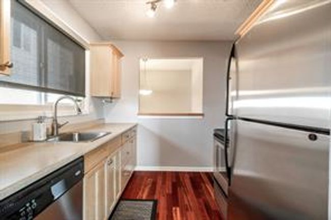 3 - 52 38a Ave Sw, Home with 2 bedrooms, 1 bathrooms and 1 parking in Calgary AB | Image 13
