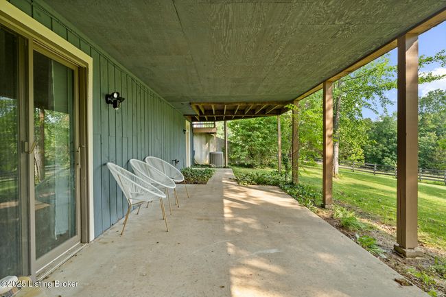 410 Cedar Flats Rd, Home with 3 bedrooms, 3 bathrooms and null parking in Battletown KY | Image 37