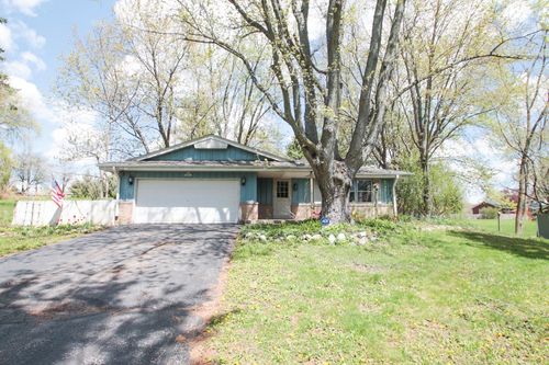 N65W28636 Hibritten Way, MERTON, WI, 53029 | Card Image