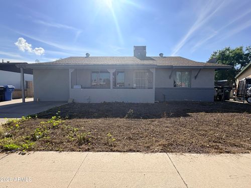 5619 W La Reata Ave, Phoenix, AZ, 85035-1721 | Card Image