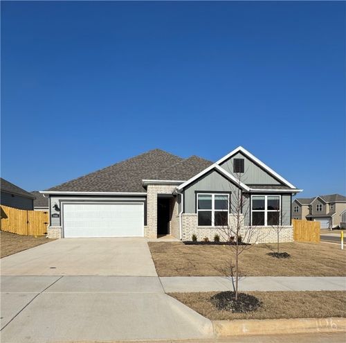 5900 Sw Desert Ave, Bentonville, AR, 72713-5266 | Card Image