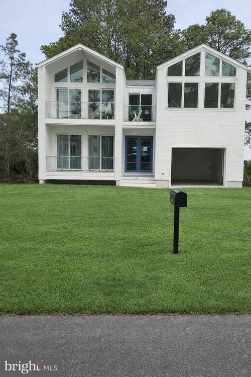 37341 10th St, REHOBOTH BEACH, DE, 19971-3611 | Card Image