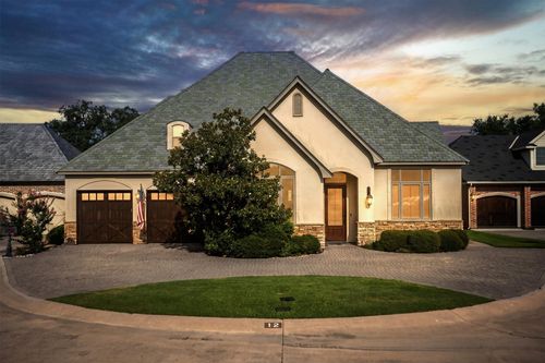 12 Park Row Ct, Pantego, TX, 76013-3200 | Card Image