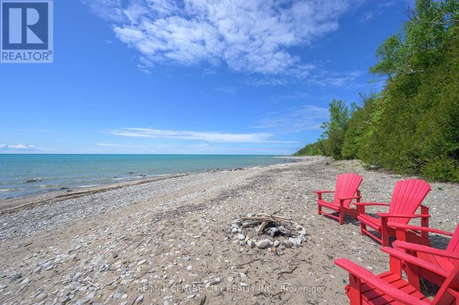 82431 Golf Course Road, House other with 3 bedrooms, 2 bathrooms and 5 parking in Ashfield-Colborne-Wawanosh (Colborne) ON | Image 13