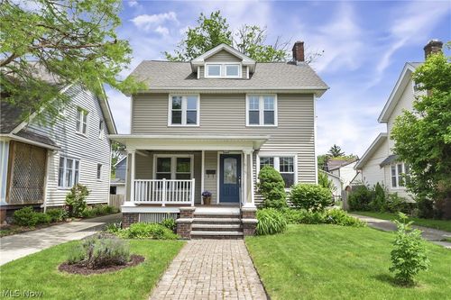 1615 Waterbury Road, Lakewood, OH, 44107 | Card Image