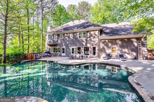 7635 Blandford Pl, Sandy Springs, GA, 30350-5603 | Card Image