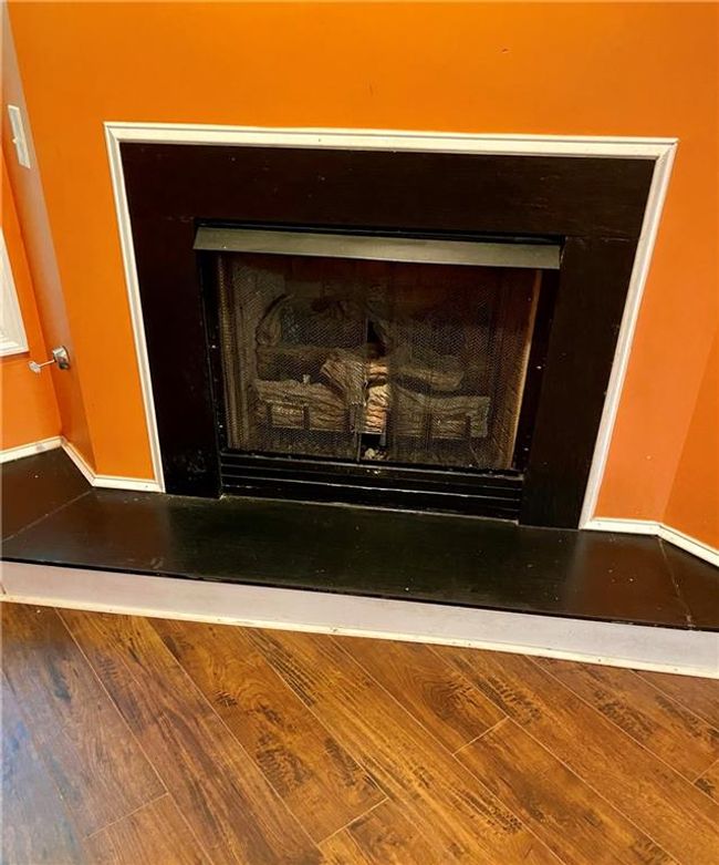 1428 Orchard Park Dr, Condo with 2 bedrooms, 2 bathrooms and null parking in Stone Mountain GA | Image 8