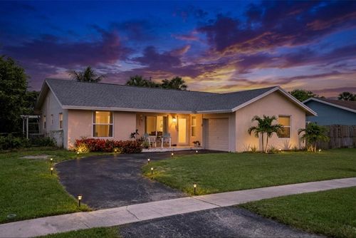 9544 Richmond Cir, Boca Raton, FL, 33434-2313 | Card Image