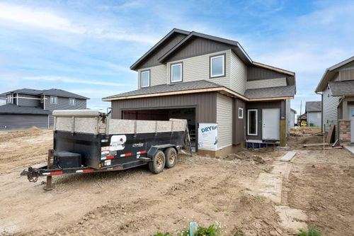 1305 56 Ave, Lloydminster, AB, T9V3T4 | Card Image