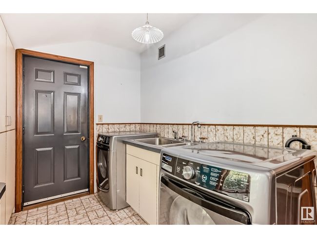 8 Morel Cres, House other with 3 bedrooms, 3 bathrooms and 6 parking in Spruce Grove AB | Image 14