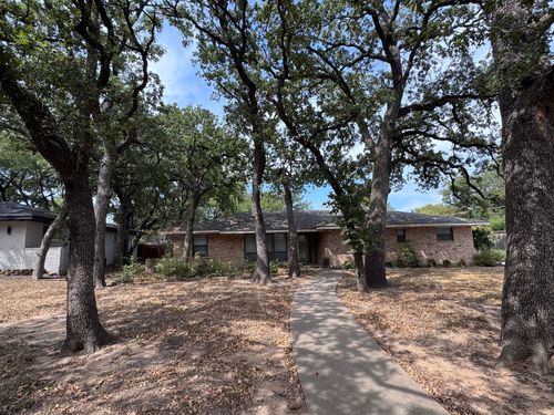 806 Sharpshire Street, Grand Prairie, TX, 75050 | Card Image