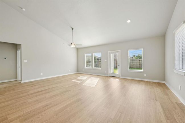 1472 Waggoner Ranch Trl, House other with 5 bedrooms, 4 bathrooms and 2 parking in Conroe TX | Image 23