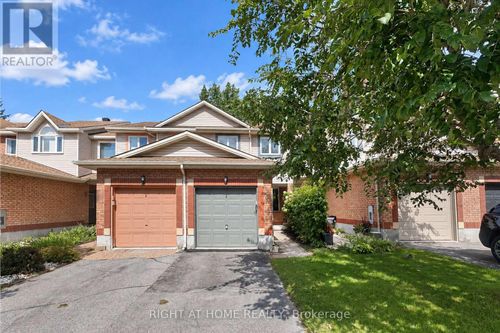 60 Malhotra Crt, Ottawa, ON, K1V1K2 | Card Image