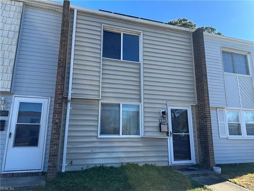 1273 Green Cedar Ln, Virginia Beach, VA, 23453-2804 | Card Image