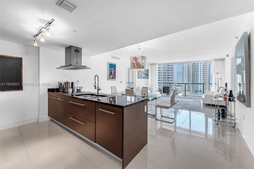 apt-1022-495 Brickell Ave, Miami, FL, 33131-2777 | Card Image