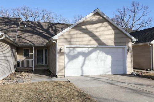 102 21st St, Spirit Lake, IA, 51360-1887 | Card Image