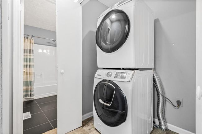 1707 Cotton Patch Ln, Condo with 3 bedrooms, 2 bathrooms and 2 parking in Alpharetta GA | Image 23