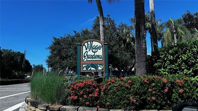 5 - 5071 Village Gardens Drive, Condo with 2 bedrooms, 2 bathrooms and null parking in Sarasota FL | Image 1