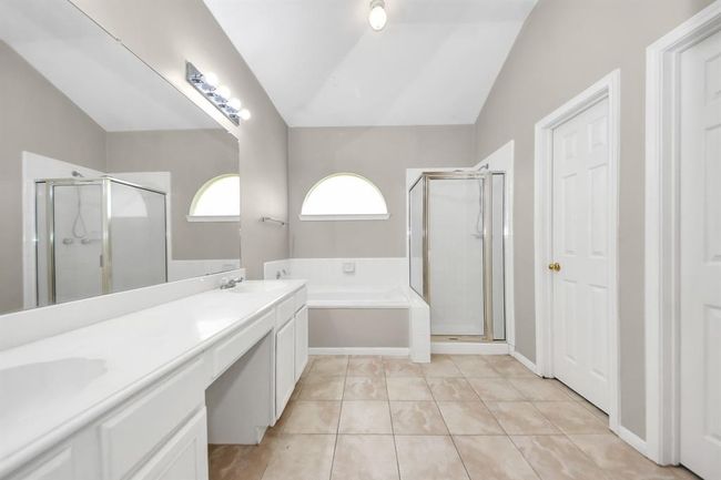 4615 Jaymar Dr, House other with 3 bedrooms, 2 bathrooms and 2 parking in Sugar Land TX | Image 34
