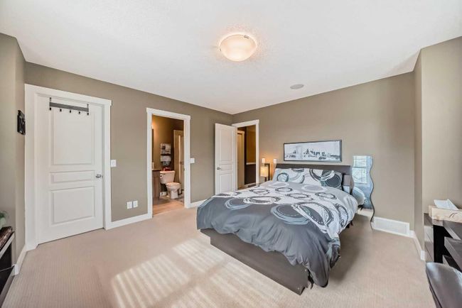 211 Mckenzie Towne Link Se, Home with 2 bedrooms, 2 bathrooms and 2 parking in Calgary AB | Image 15