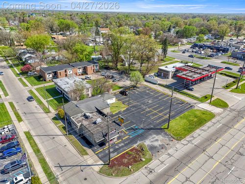 35676 Van Born Rd, Wayne, MI, 48184-2452 | Card Image