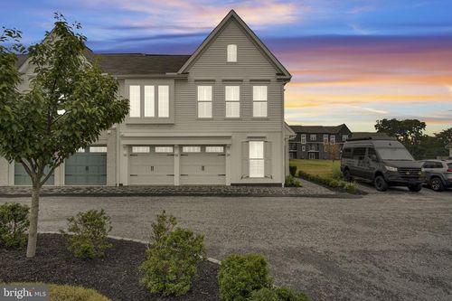 1319 Arlington Way, MECHANICSBURG, PA, 17055-8755 | Card Image