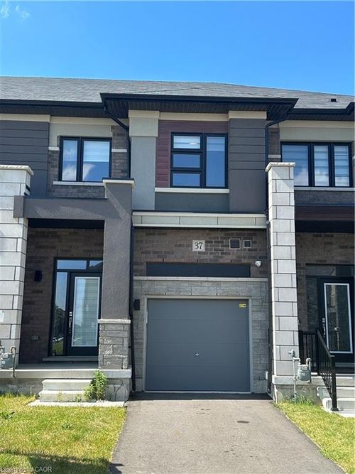 37 George Brier Dr W, Paris, ON, N3L0L1 | Card Image