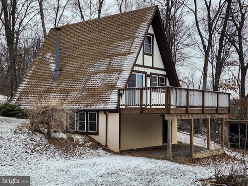 886 Mountain Heritage Estates Rd, Augusta, WV, 26704-7319 | Card Image