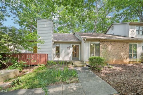 124 Twin Oaks Pl, Cary, NC, 27511-5566 | Card Image