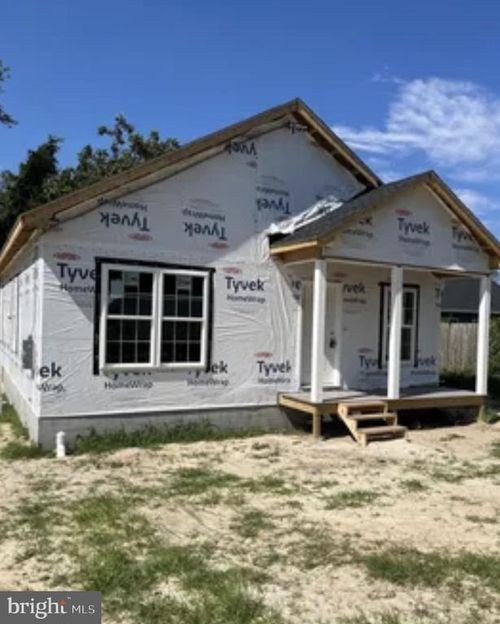 5 W High St, SEAFORD, DE, 19973-4127 | Card Image