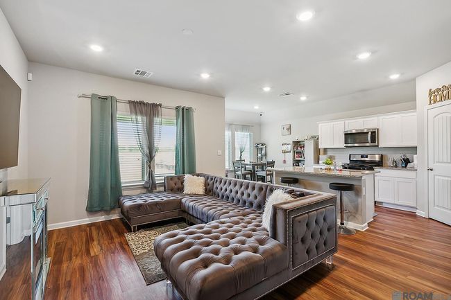 15915 Olive Grove Dr, House other with 3 bedrooms, 2 bathrooms and 2 parking in Zachary LA | Image 5