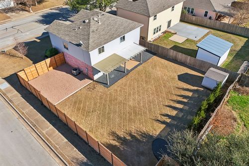 711 Riverway Ln, Leander, TX, 78641-7963 | Card Image