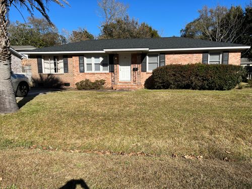 894 Randall Dr, Mount Pleasant, SC, 29464-4528 | Card Image