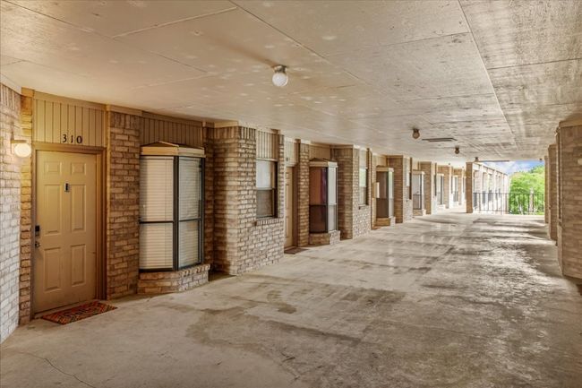 APT-310 - 3316 Guadalupe St, Condo with 1 bedrooms, 1 bathrooms and null parking in Austin TX | Image 28
