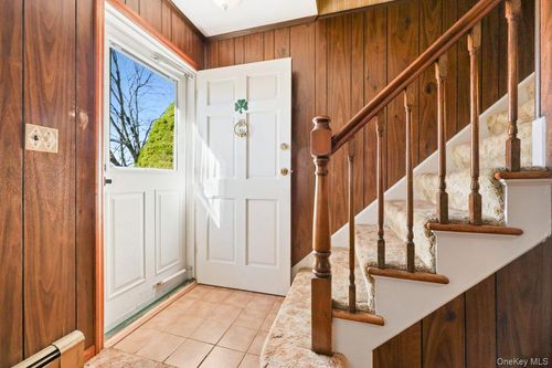 62 Bloomer Rd, Brewster, NY, 10509-1024 | Card Image