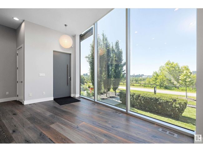 9509 99 B St Nw, House other with 4 bedrooms, 6 bathrooms and 6 parking in Edmonton AB | Image 9