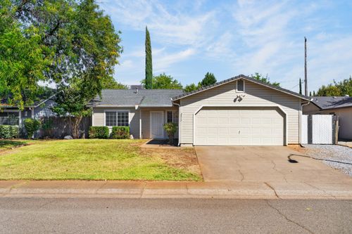 3977 Cirrus St, Redding, CA, 96002-3347 | Card Image