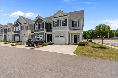 2101 Belden Ave, Chesapeake, VA, 23321-3288 | Card Image