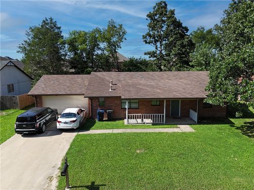 1403 Rolling Oaks Dr, Rogers, AR, 72756-2229 | Card Image